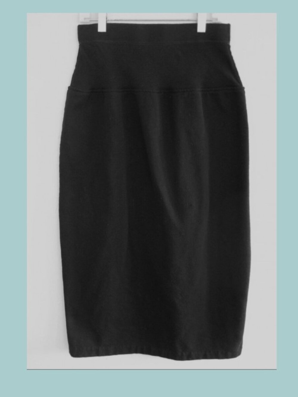 Long black knit pencil skirt M Cotton blend Back slit Straight Stretchy Midi USA